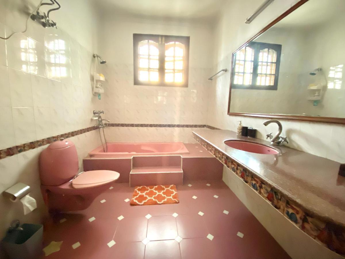 Roshani Pool Villa Gurgaon - 7Br #Privatepool #Villa #Bungalow #Garden #Staycation Dış mekan fotoğraf